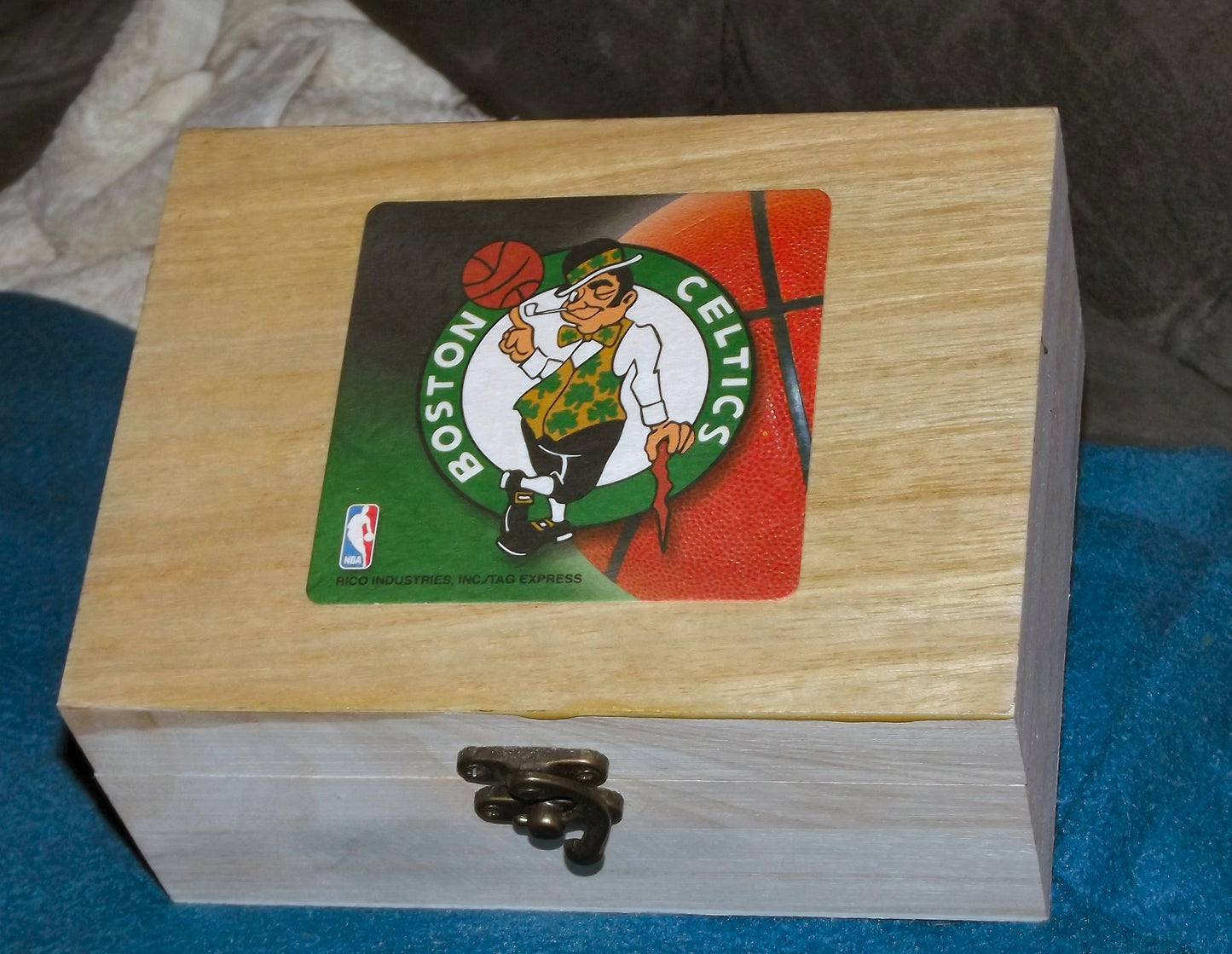 Boston Celtics Box 1